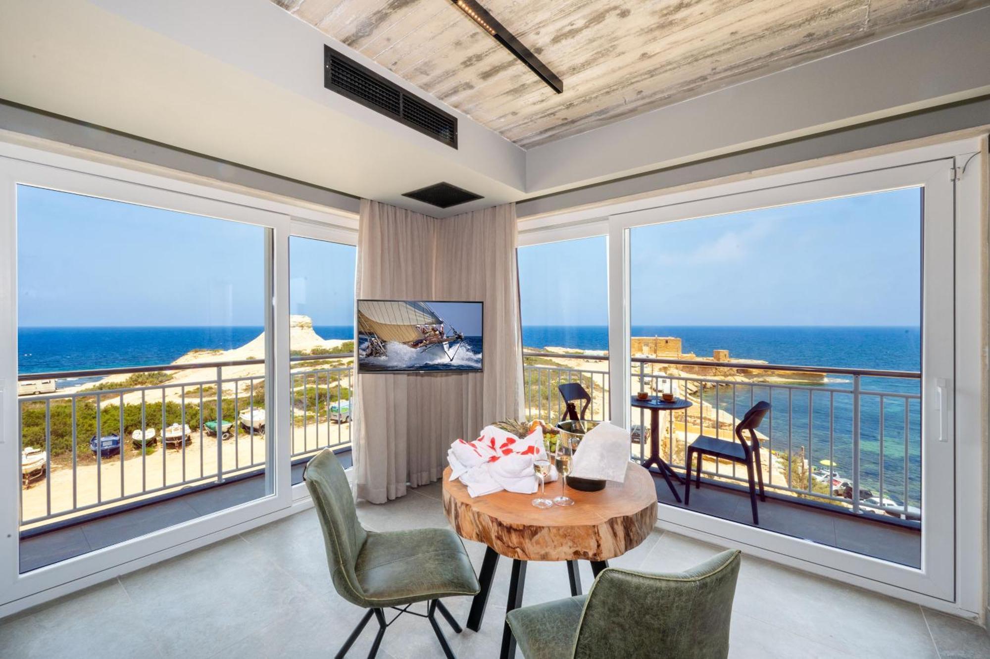 Salini Apartman *
